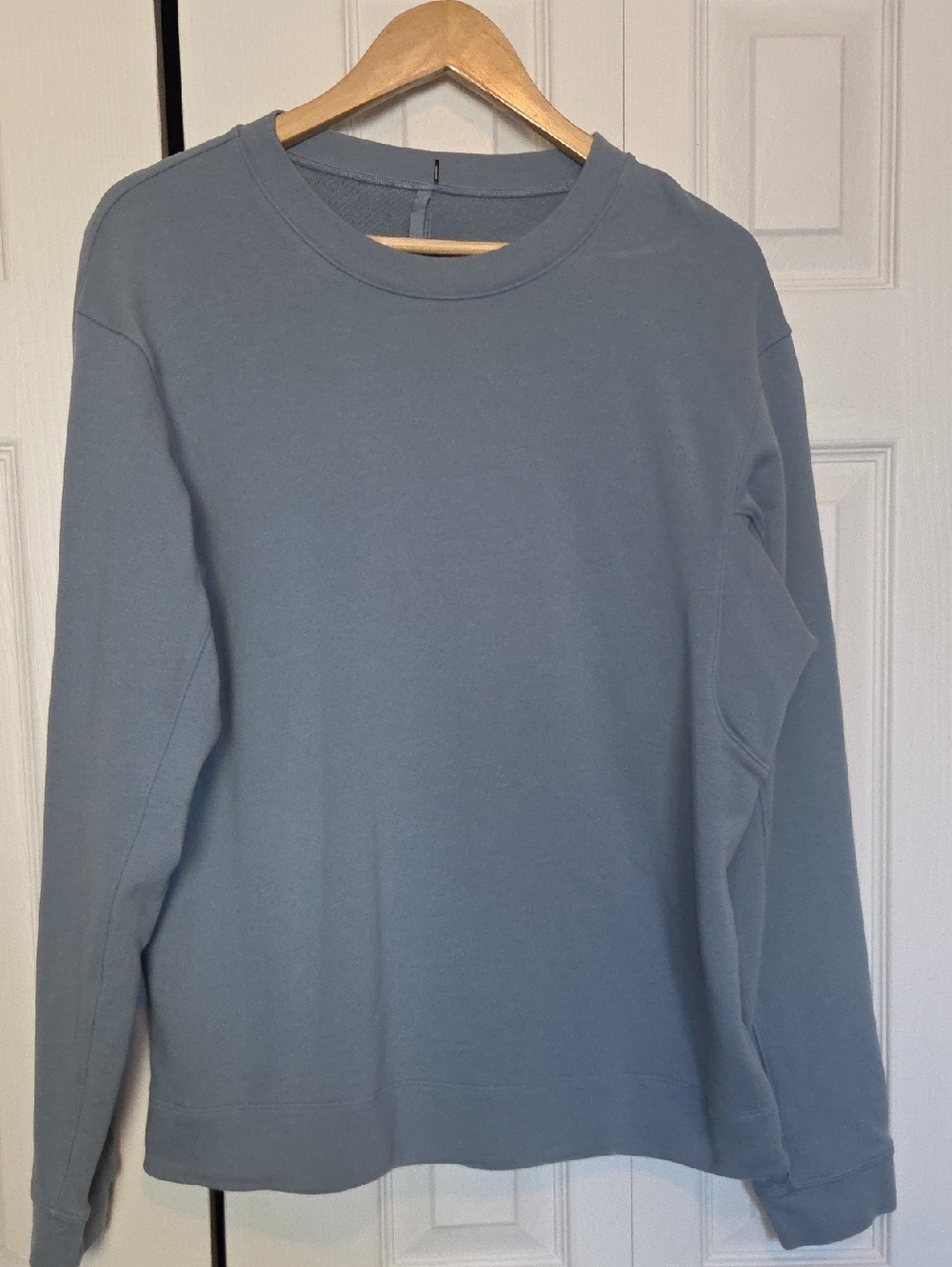 lululemon athletica Men's Crew Sweatshirt - Slate Blue